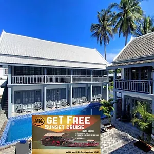 **** Hotel Pearl Laos
