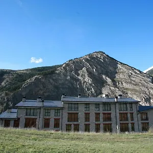 Obaga Blanca & Spa Hotel